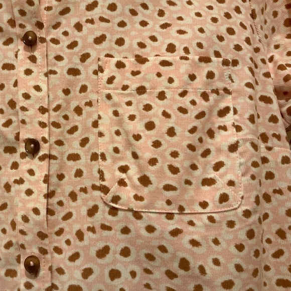 FOXCROFT Pink, Tan & White Leopard Print Corduroy Long Sleeved Blouse Size 8 - Picture 4 of 14